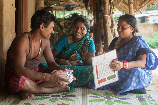 The Patras live in Cuttack district in Odisha where nearly 13.6 percent of married women (15 – 49 yrs) have an unmet need for FP (NFHS-4 data), but newer contraceptive methods, are helping more couples use FP.