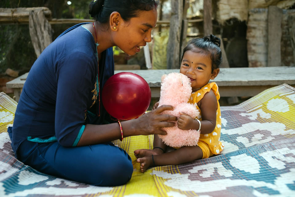 Bimala with her 10-month-old daughter, Sudikchya. Photo: Dave Cooper for USAID