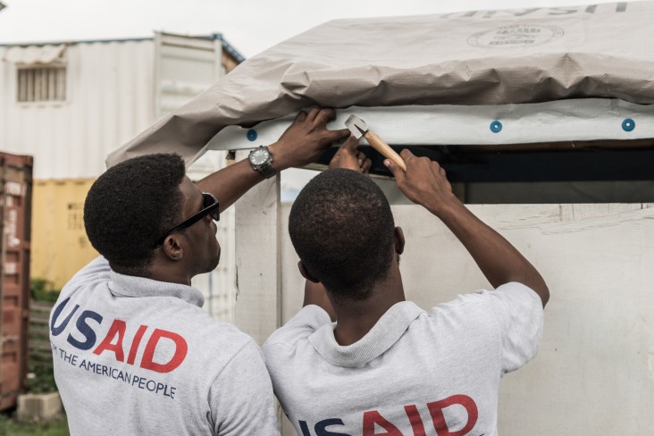 As shelter remains a critical need after Hurricane Matthew, USAID teamed up with the International Organization for Migration (IOM) to train local staff on USAID’s Disaster Assistance Response Team in Haiti on how to install and use USAID plastic sheeting and shelter kits properly.