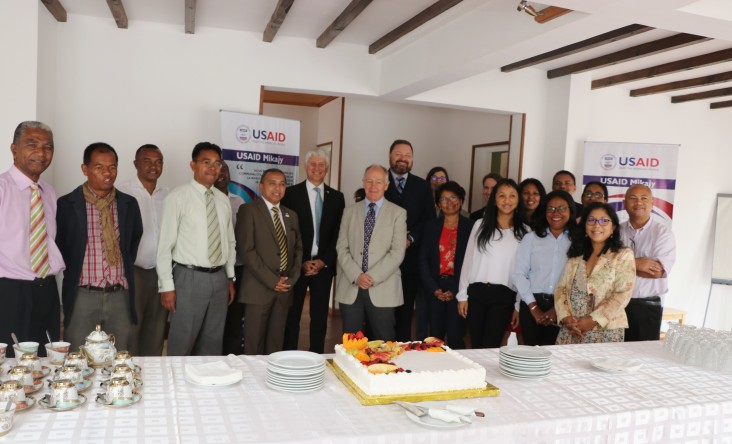 Earlier in the day, Mission Director John L. Dunlop inaugurated the new USAID Mikajy office
