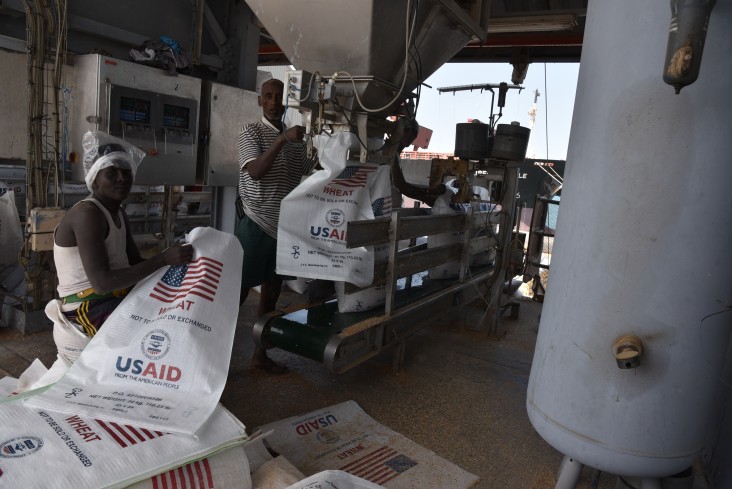 In December 2017, Food for Peace (FFP) hosted a bootcamp in Djibouti, which allowed participants to visits Djibouti's ports, through which USG food assistance to Djibouti and the sub-region is processed. Photo credit: US Embassy Djibouti