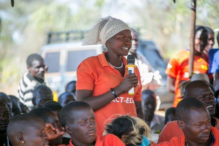 The community dialogue during and after skits on family planning are an important part of the program — providing a space for the audience to ask questions and learn more.