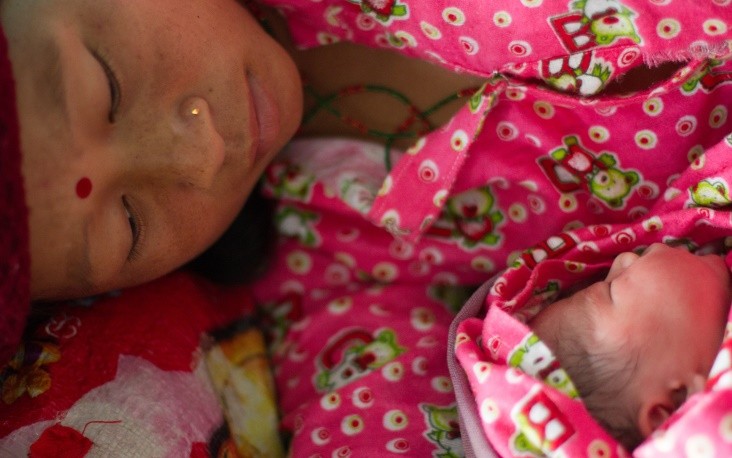 Image of Nepali mother and newborn baby
