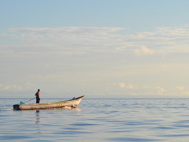 Sarno Lajiwa leads his local fishers’ association, a USAID-supported group that practices and promotes sustainable fishing and marine resource management.
