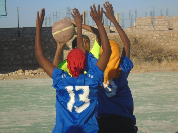 Forty girls from Garowe, the capital of Puntland, Somalia, now participate on four basketball teams.