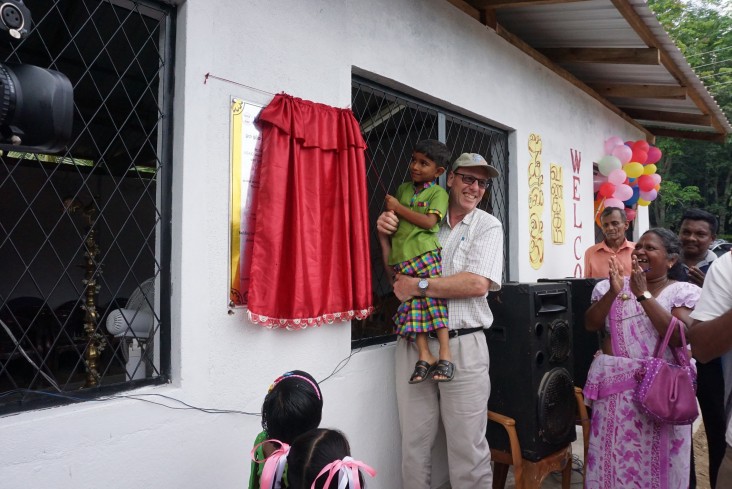 Mr. Reed Aeschlimann, Mission Director of the United States Agency for International Development (USAID) for Sri Lanka and Maldives, ceremonially opened a community hall in Akkara 7, Maduruketiya GND in the Monaragala district on October 23, 2019.