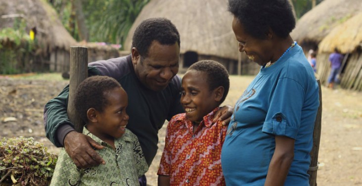USAID’s Office of HIV/AIDS works with partners to keep families and communities free of HIV and AIDS.