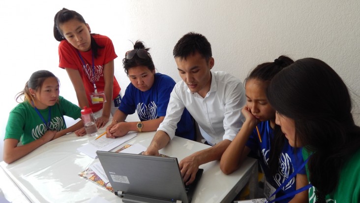 Проект «Инициативная молодежь» нацелен на повышение экономической занятости и гражданского участия молодежи в Кыргызской Республике.