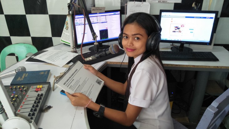 Health Service Provider Taps Radio Airwaves to Reach Rural Families in the Philippines