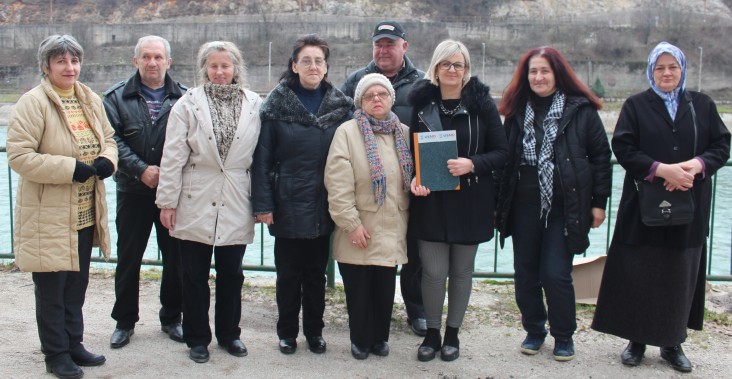 Sanja Idrizovic (third from right) with participants of her psychological counseling workshop in Konjic, Bosnia and Herzegovina. 