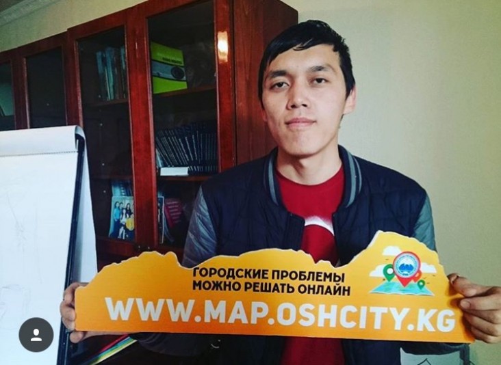 Nurkaly Tolubaev helps to improve Osh by reporting various issues.