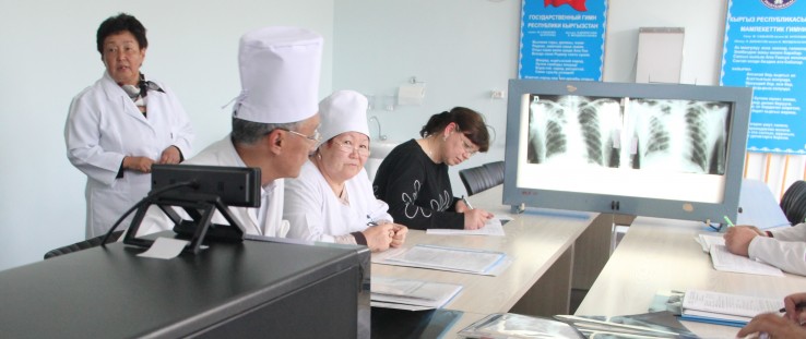 Staff from the Kara-Balta TB Hospital consult with staff from the National TB Center in Bishkek via video conference.