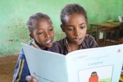 In October 2016, USAID launched the READ Community Outreach activity at Soyama Primary School. The activity will reach students in nearly 2,500 schools in the Amhara, Oromia, SNNP, Somali, and Tigray regions.