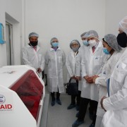 Сотрудники консульства США в Алматы посетили Научно-практический центр санитарно-эпидемиологической экспертизы и мониторинга в Алматы