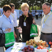 The U.S. Government and Khatlon Regional government Host First-ever Horticulture Trade Forum