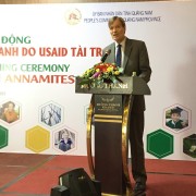 Giám đốc USAID Việt Nam Michael Greene phát biểu tại lễ khởi động.