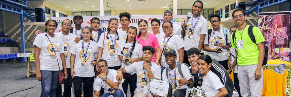 Nicaragua, youth, youth at-risk, robotics club, Caribbean Coast, Robotics Olympiad, Aprendo y Emprendo
