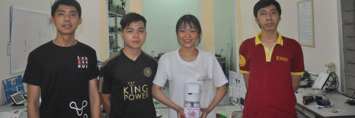 Sản phẩm đổi mới sáng tạo của sinh viên góp phần phòng chống COVID-19 tại Việt Nam